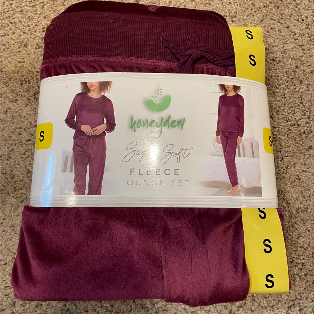 Honeydew Women's 2 Piece Super Soft Fleece Lounge PJ Set Wildberry Small